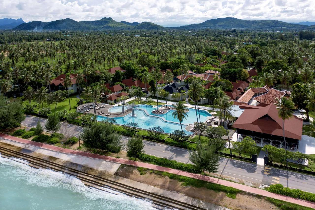 Wyndham Hua Hin Pranburi Resort & Villas بان باكنام بران المظهر الخارجي الصورة